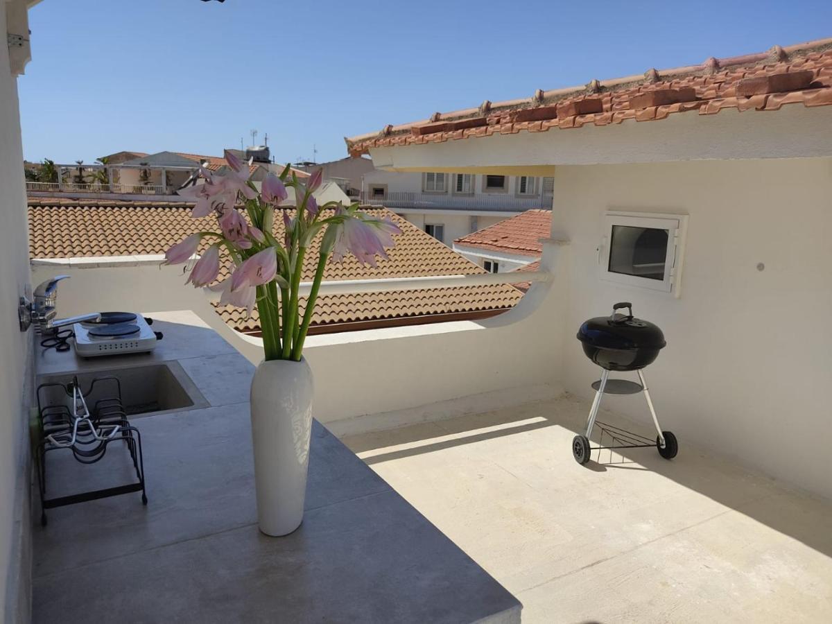 Brezza Di Mare Apartment ปุนตาเซกกา ภายนอก รูปภาพ