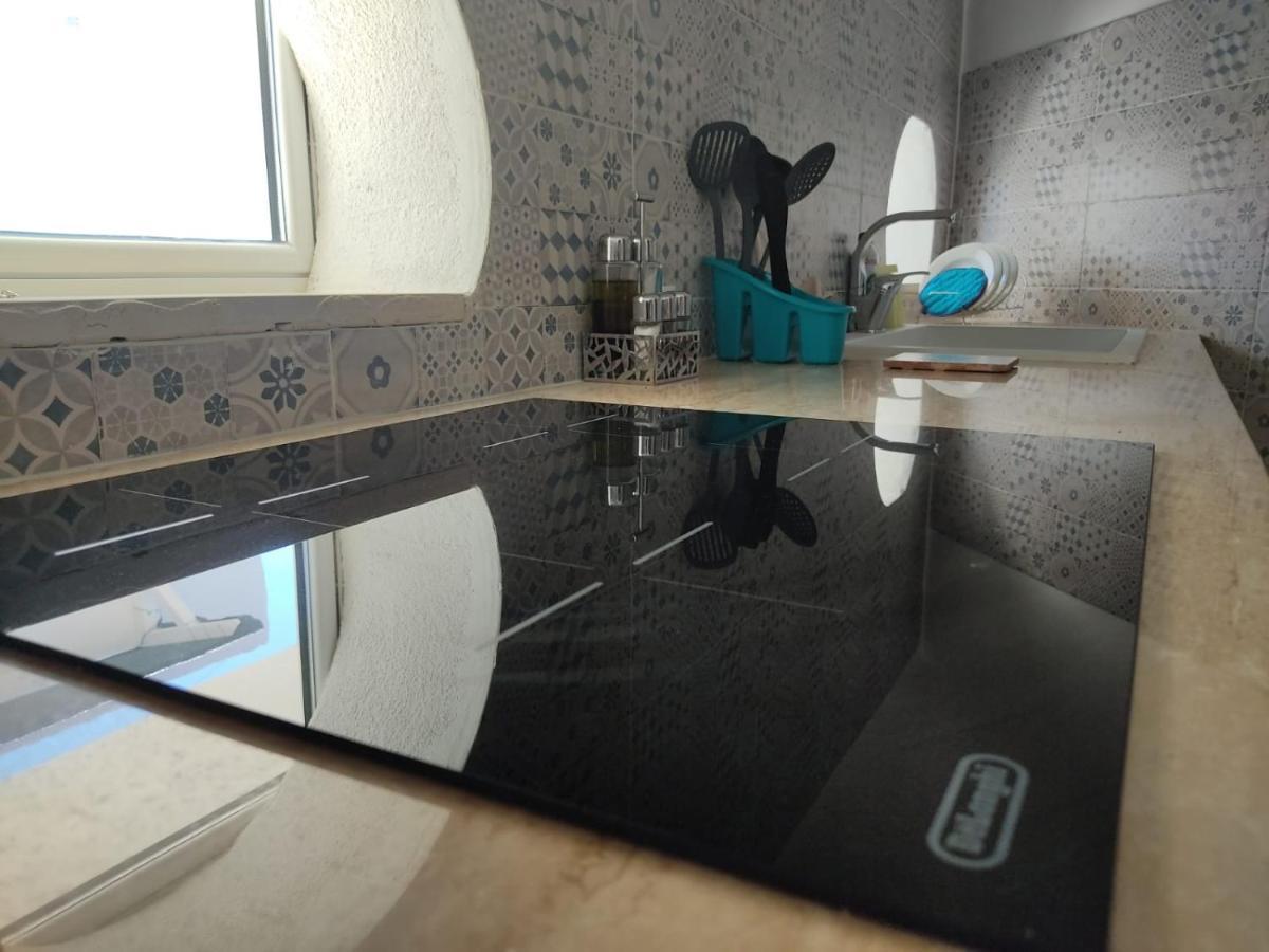 Brezza Di Mare Apartment ปุนตาเซกกา ภายนอก รูปภาพ